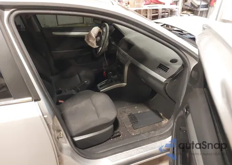 2008 Saturn Astra Xr from USA, damaged, VIN W08AT671085067041